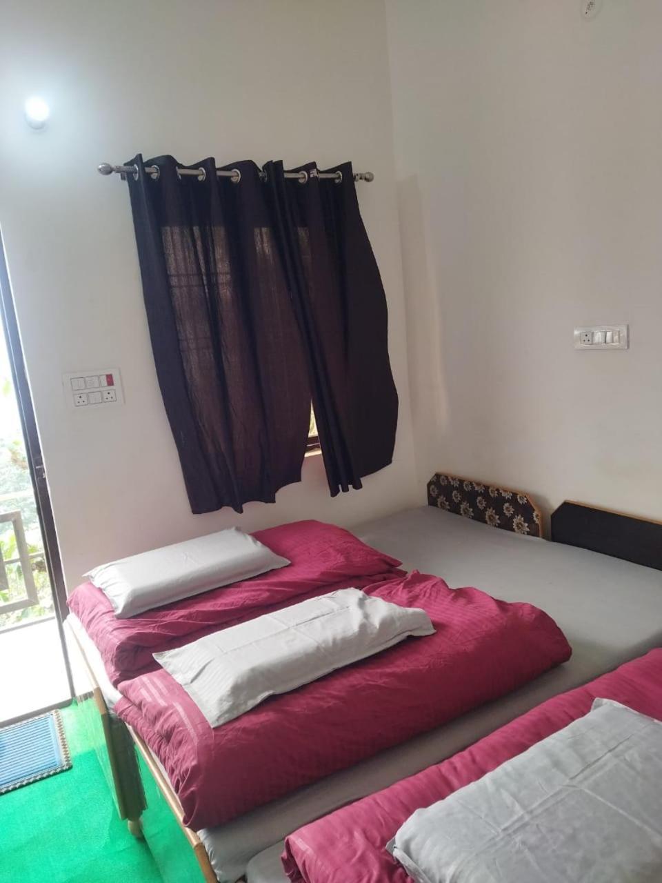 Hotel Narayana Residency Gupta Kashi Bagian luar foto